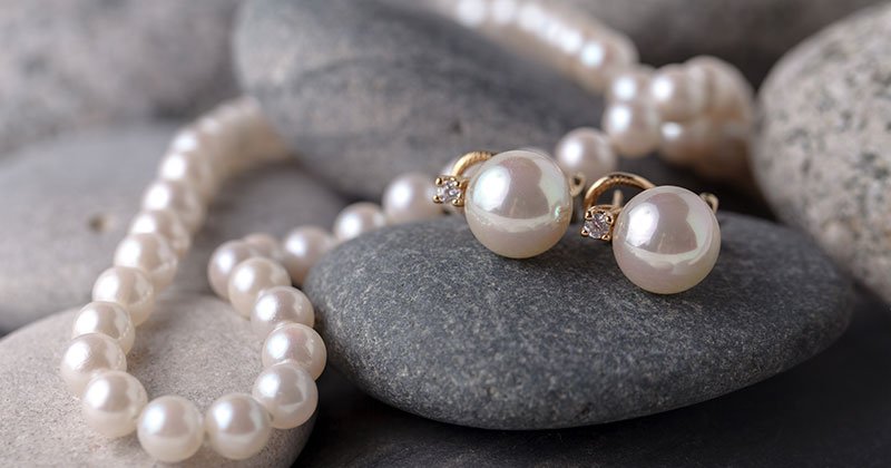 How to Clean Pearls Without Ruining Them