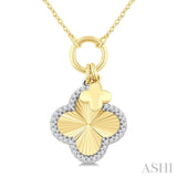 1/6 Ctw Clover Charm Fluted Round Cut Diamond Pirouette Fashion Pendant With Chain in 10K Yellow and White Gold