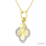 1/6 Ctw Clover Charm Fluted Round Cut Diamond Pirouette Fashion Pendant With Chain in 10K Yellow and White Gold