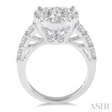 2 Ctw Round Diamond Lovebright Ring in 18K White Gold