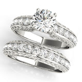 14kt gold Single Row Engagement Ring Prong Set