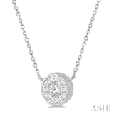 1/3 Ctw Round Shape Lovebright Diamond Pendant With Chain in 14K White Gold