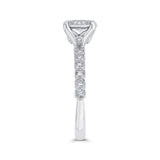Round Diamond Engagement Ring in 14K White Gold
