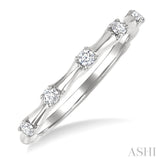 1/5 Ctw Bamboo Shoot Inspired Round Cut Diamond Fashion Ring in 14K White Gold