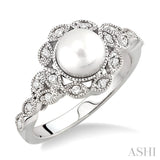 Pearl & Diamond Fashion Ring