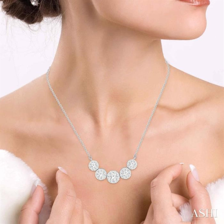 5 Stone Lovebright Essential Diamond Smile Necklace