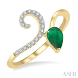 1/10 Ctw Pear Shape 6x4mm Emerald & Round Cut Diamond Precious Ring in 10K Yellow Gold