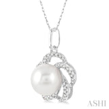 Flower Shape Pearl & Diamond Pendant