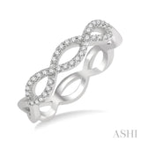 1/5 Ctw Twisted Round Cut Diamond Infinity Fashion Ring in 14K White Gold