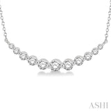 Graduated Diamond Fixed Smile Necklace